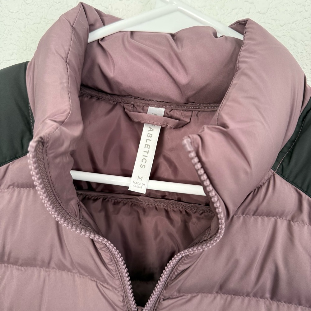 Fabletics Essential Puffer Vest NWT - image 5